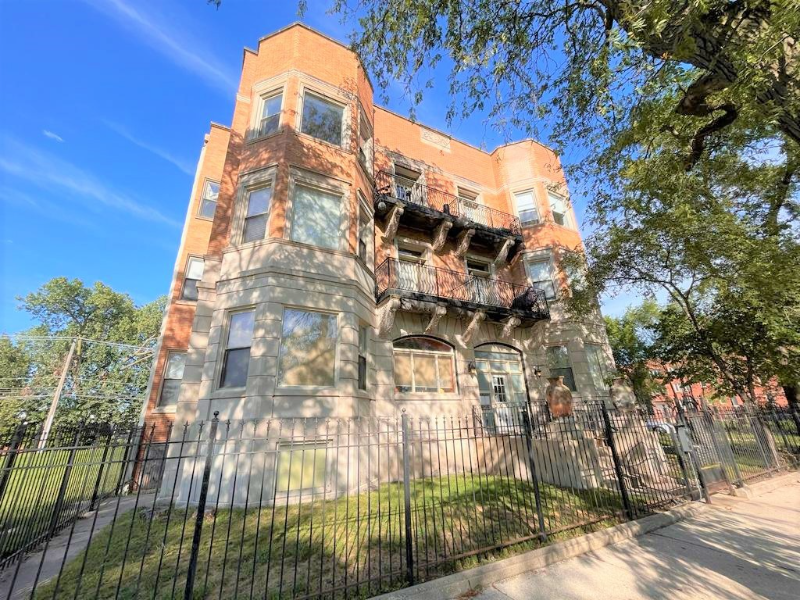 5014 S King Dr in Chicago, IL - Building Photo