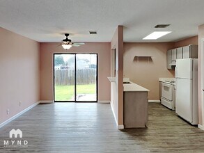 7009 Blossom Creek in Converse, TX - Building Photo - Building Photo