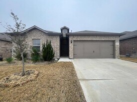 8917 Boulder Oak Blvd in Fort Worth, TX - Building Photo