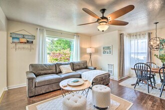 5010 K Pl, Unit ID1385819P in Seaview, WA - Foto de edificio - Building Photo