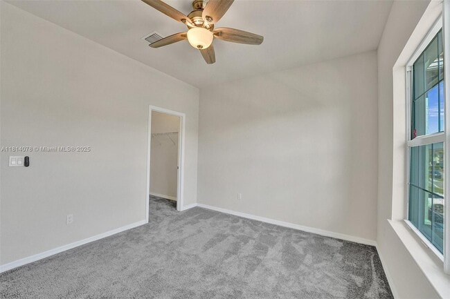 4764 Eucalyptus Dr in Hollywood, FL - Building Photo - Building Photo
