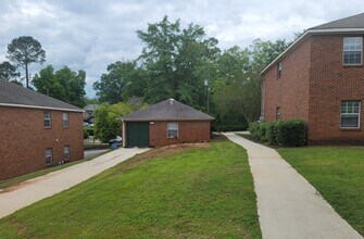 Oak Park Heights in Montevallo, AL - Building Photo - Building Photo