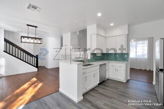 9404 Fox Den Ct in Elk Grove, CA - Building Photo - Building Photo