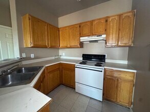 4502 Llano Rd in Laredo, TX - Building Photo - Building Photo