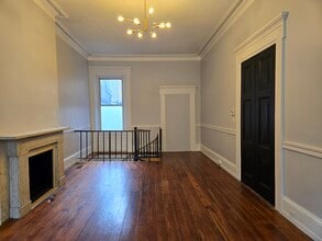 1104 Pine St, Unit 1 in Philadelphia, PA - Building Photo - Building Photo