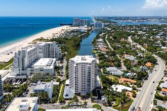 3000 Holiday Dr in Fort Lauderdale, FL - Foto de edificio - Building Photo