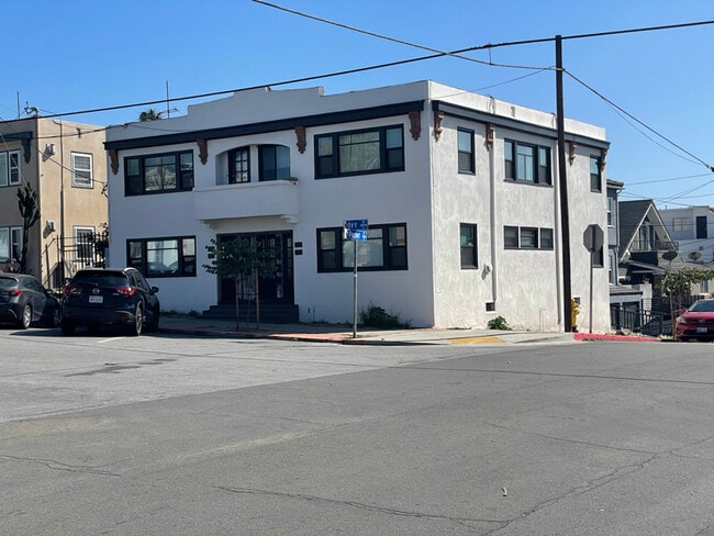 property at 141-147 W Ivy St