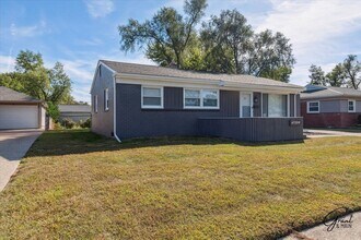 47304 Jeffry St in Shelby Township, MI - Building Photo - Building Photo