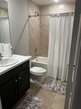 517 SW Ray Ave in Port St. Lucie, FL - Building Photo - Building Photo