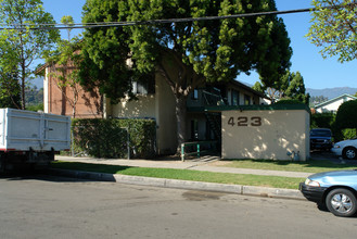 423 S Canada St in Santa Barbara, CA - Building Photo - Building Photo