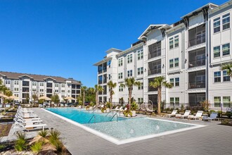 Botanic at Ingleside in North Charleston, SC - Foto de edificio - Building Photo