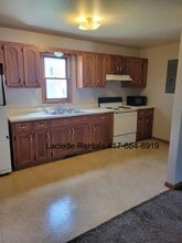 736 Parkhurst Dr in Lebanon, MO - Building Photo - Building Photo