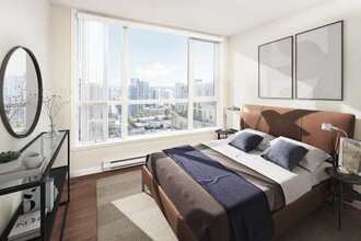 Metropolitan Towers in Vancouver, BC - Building Photo - Interior Photo