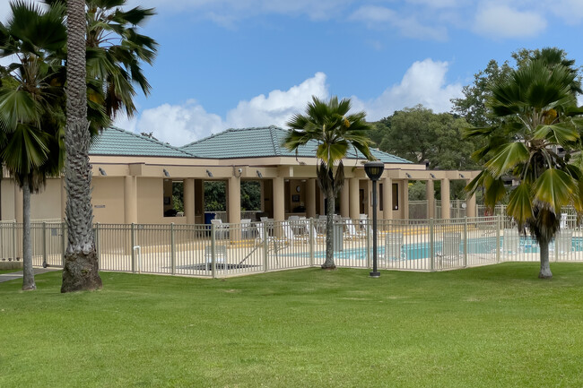 Poha Kea in Kaneohe, HI - Foto de edificio - Building Photo