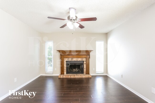 4729 Windflower Cir in Tampa, FL - Building Photo - Building Photo