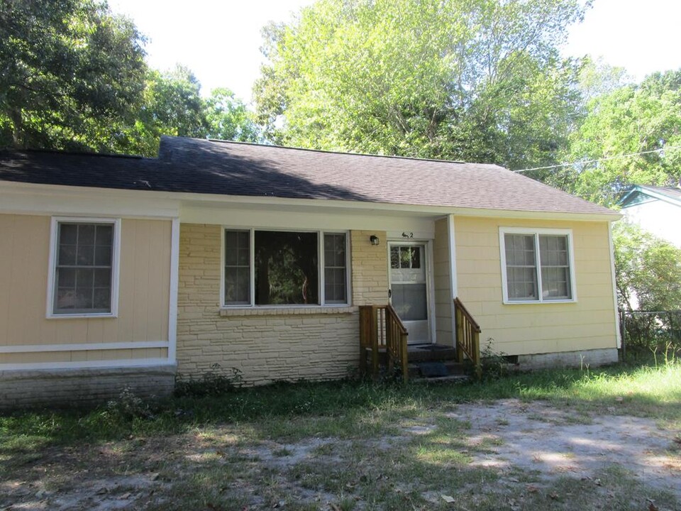 432 Loring Dr in Sumter, SC - Building Photo