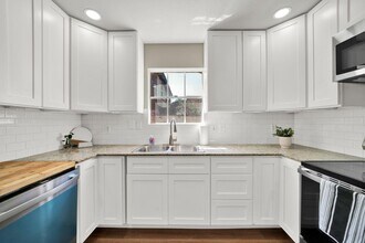 5835 Green Terrace Ln in Houston, TX - Foto de edificio - Building Photo