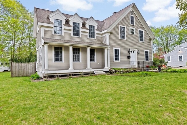 5 Liberty Rd in Hingham, MA - Building Photo - Building Photo