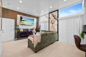 1219 Denver Ln in El Cajon, CA - Building Photo - Building Photo