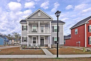 1520 Roustabout Way in Charleston, SC - Building Photo