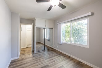 Ladera Townhouse in Los Angeles, CA - Building Photo - Interior Photo