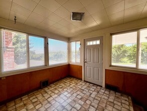 910 Young Grade Rd in Yakima, WA - Building Photo - Building Photo
