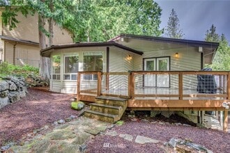 53 Sudden Valley Dr in Bellingham, WA - Building Photo - Building Photo