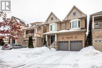 4 Amaranth Ct in Richmond Hill, ON - Building Photo - Building Photo