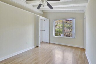 1733 SW 5th Ct in Fort Lauderdale, FL - Building Photo - Building Photo