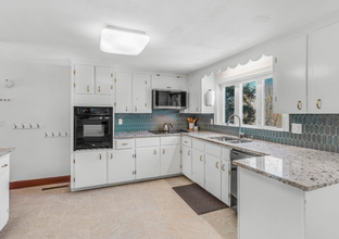 233 Foster St in Littleton, MA - Building Photo - Building Photo