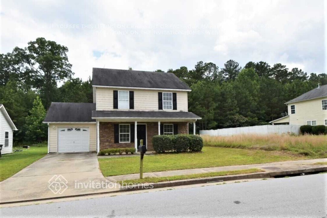6238 Avery St SW in Covington, GA - Building Photo