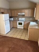 801 Beaumont Square in Norman, OK - Building Photo - Building Photo