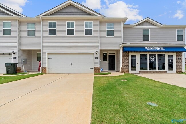 property at 112 Maple Spg Trl