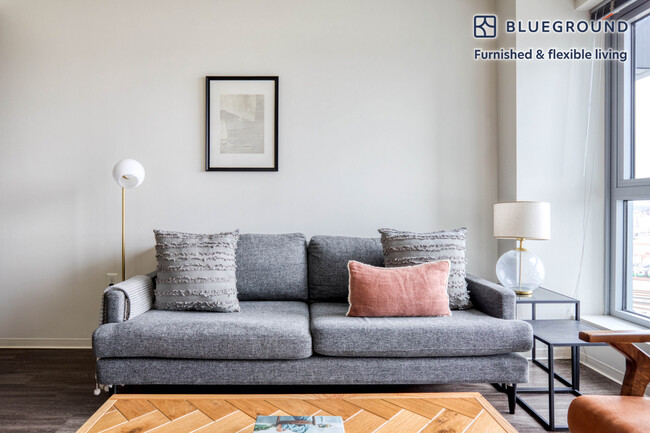 22 Water St, Unit FL12-ID853 in Cambridge, MA - Building Photo - Building Photo