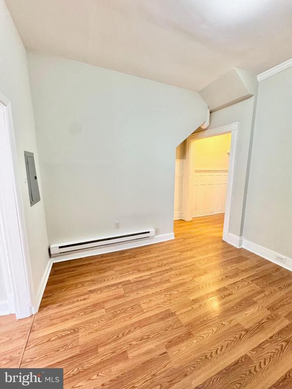 1813 W Thompson St in Philadelphia, PA - Building Photo - Building Photo