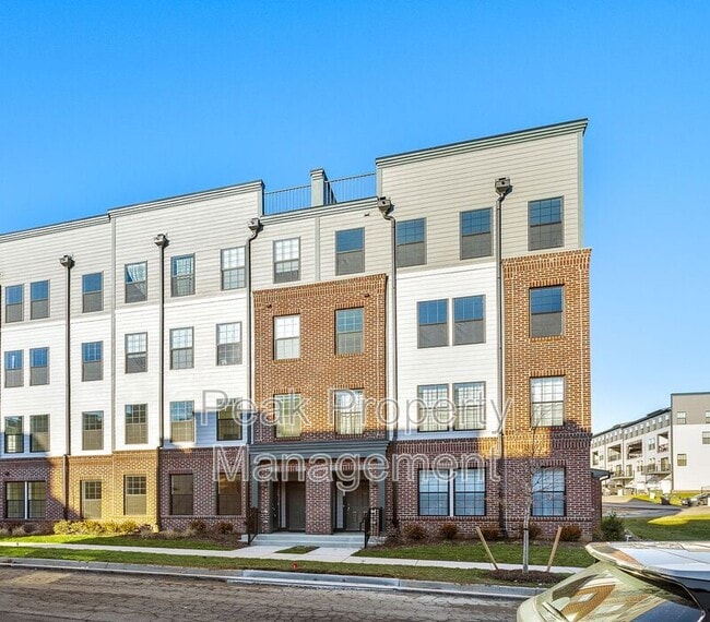 13206 Garland Ln in Midlothian, VA - Building Photo - Building Photo