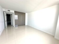 251 174th St, Unit #1418 in Sunny Isles Beach, FL - Foto de edificio - Building Photo