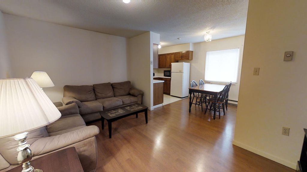 926 Washington Blvd, Unit 5 in Williamsport, PA - Building Photo