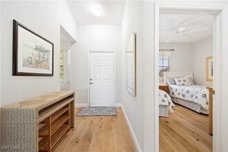 2290 Carrington Ct in Naples, FL - Building Photo - Building Photo