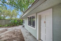 4135 Bell Ave in Sarasota, FL - Building Photo - Building Photo