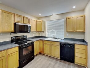 11077 Needles Ct in Parker, CO - Building Photo - Building Photo