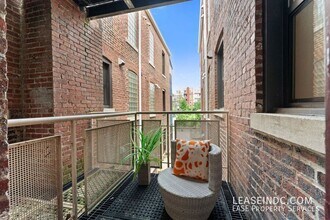 1419 Clifton St NW in Washington, DC - Building Photo - Building Photo
