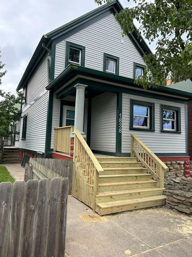 property at 1838 Wisconsin St