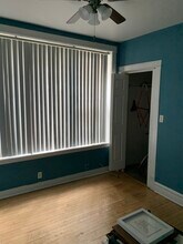 2258 N Monticello Ave in Chicago, IL - Building Photo - Building Photo