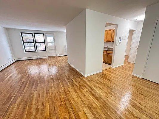 1110 Stadium Ave in Bronx, NY - Building Photo