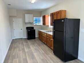 1509 Monterrey Ave in Laredo, TX - Building Photo - Building Photo