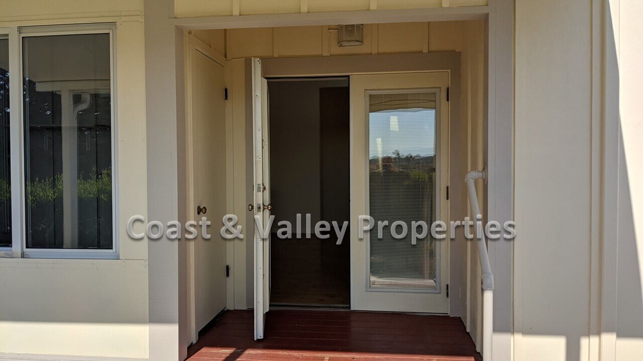 3166 Ninole Dr in Marina, CA - Building Photo