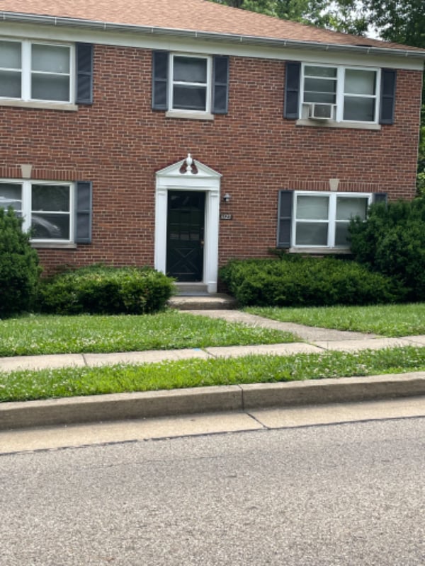 1123 Amsterdam Rd