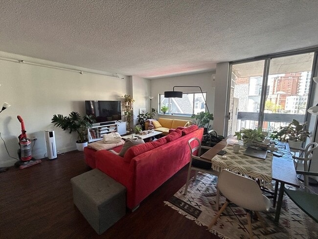 property at 872 Massachusetts Ave