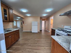 40 Twilight Ave in Keansburg, NJ - Building Photo - Building Photo